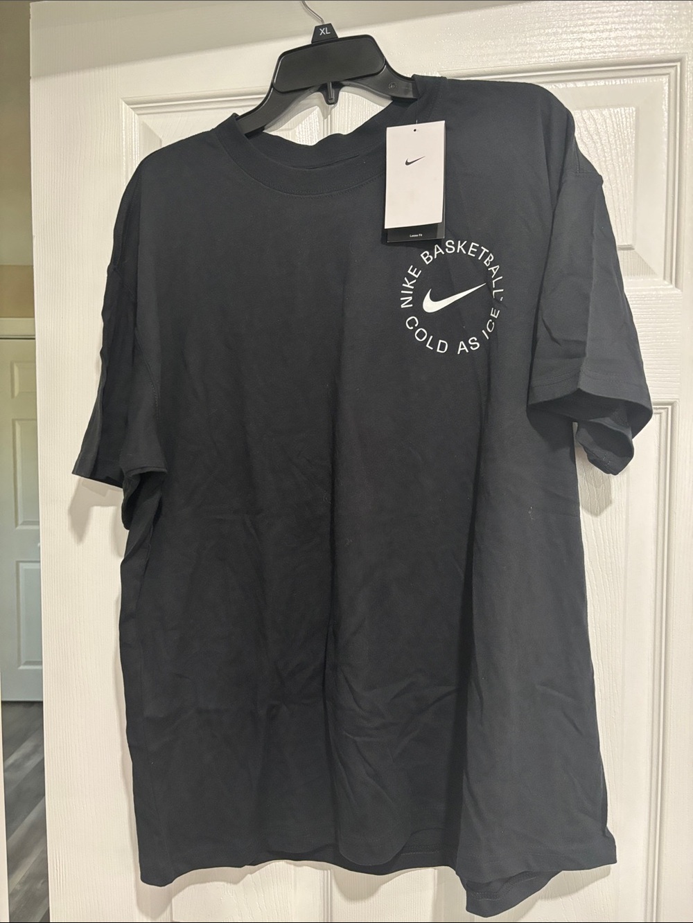 Nike Men's Black 'Nike Basketball - Cold As Ice' Graphic Tee